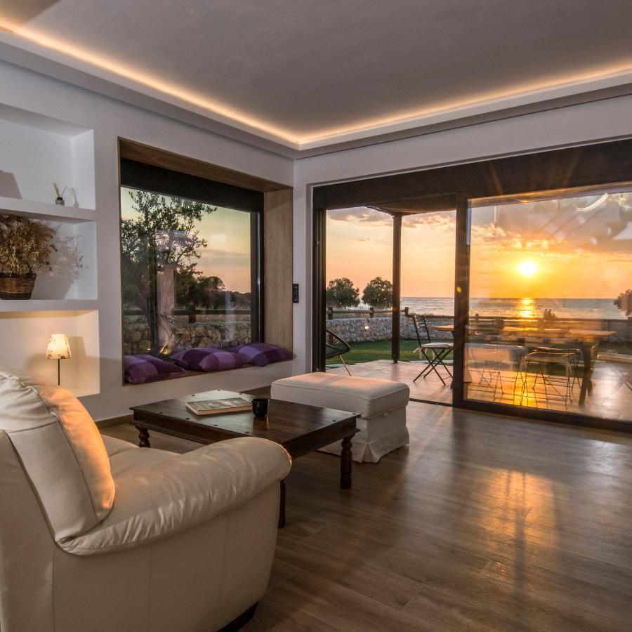 Villa Olivomare Kyparissia Esterno foto