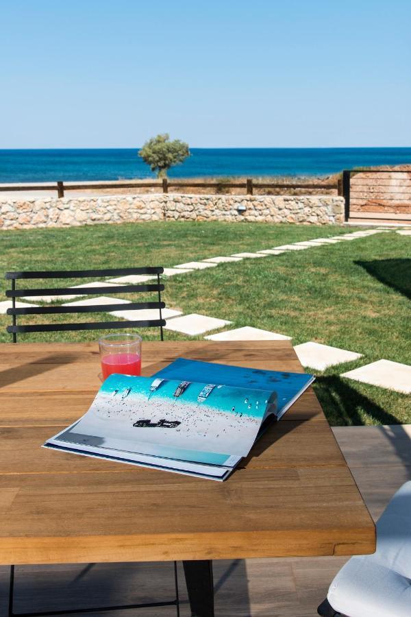Villa Olivomare Kyparissia Esterno foto
