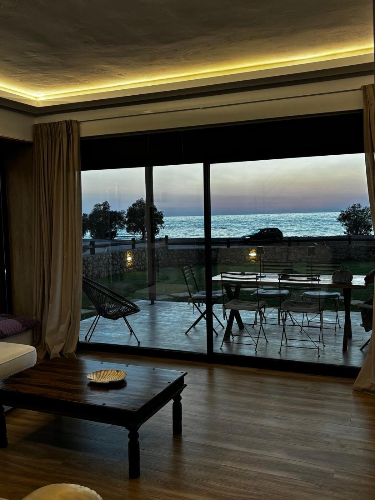 Villa Olivomare Kyparissia Esterno foto